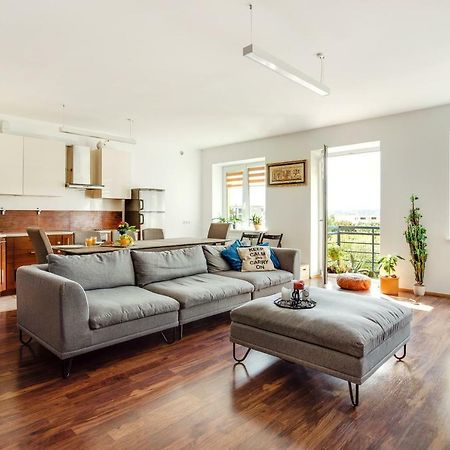 #Stayhere - Spacious & Bright 1Bdr Apartment Shopping District VNO Kültér fotó