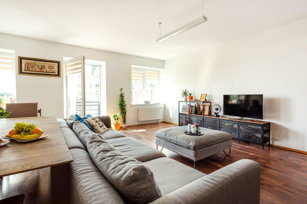 #Stayhere - Spacious & Bright 1Bdr Apartment Shopping District VNO Kültér fotó